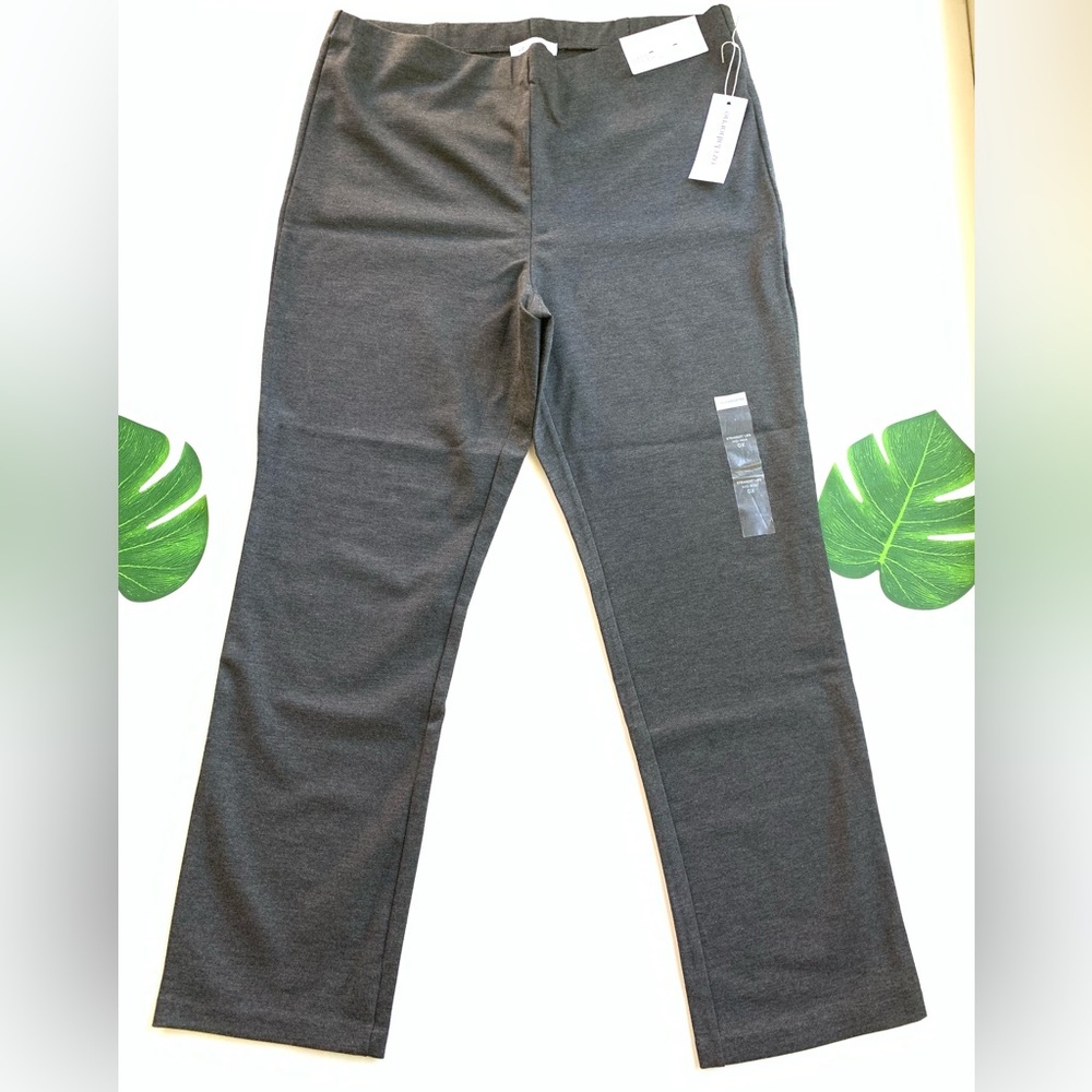 Liz Claiborne Alexis Straight Leg Mid Rise Pants